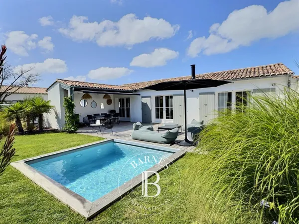 ILE DE RÉ - LE BOIS PLAGE - maison à vendre - piscine