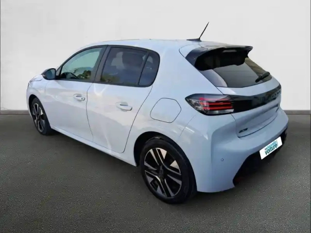Peugeot 208 hybrid 110 ch e-dcs6 — photo 5