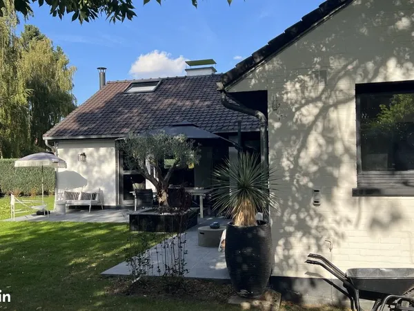 Villa 8 pièces 158 m²