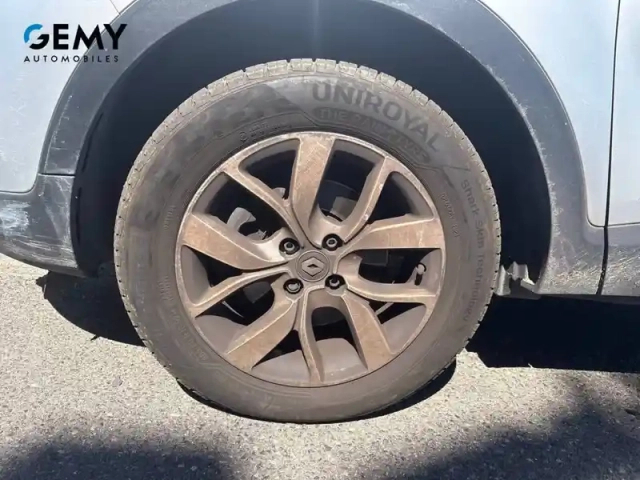 Renault Captur tce 150 fap edc — photo 11
