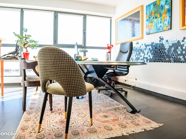 Bureaux 128 m² Bastia