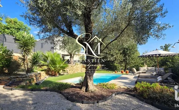 Maison 5 pièces 147 m²