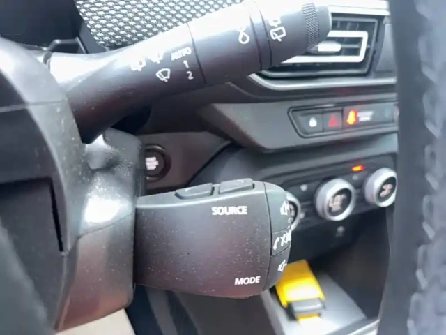 Dacia Sandero tce 90 gsr2 — photo 6