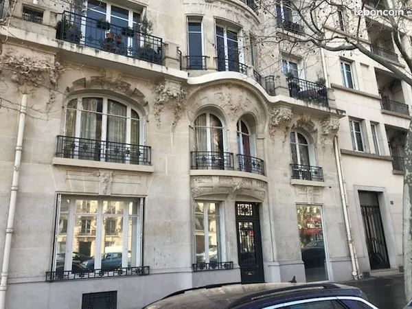 Boutique 60 m² PARIS