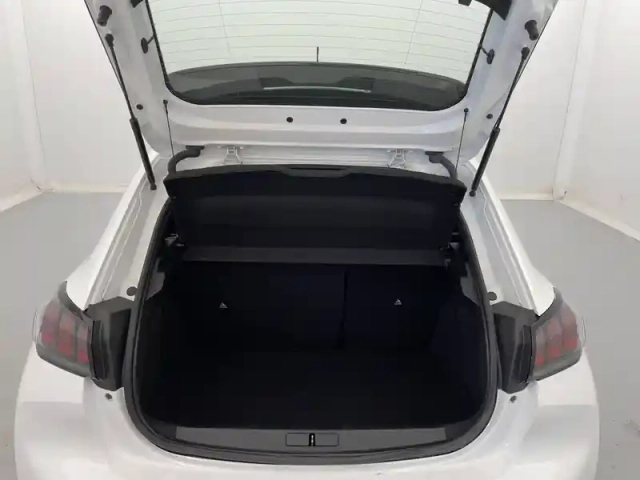 Peugeot 208 electrique 50 kwh 136ch — photo 13