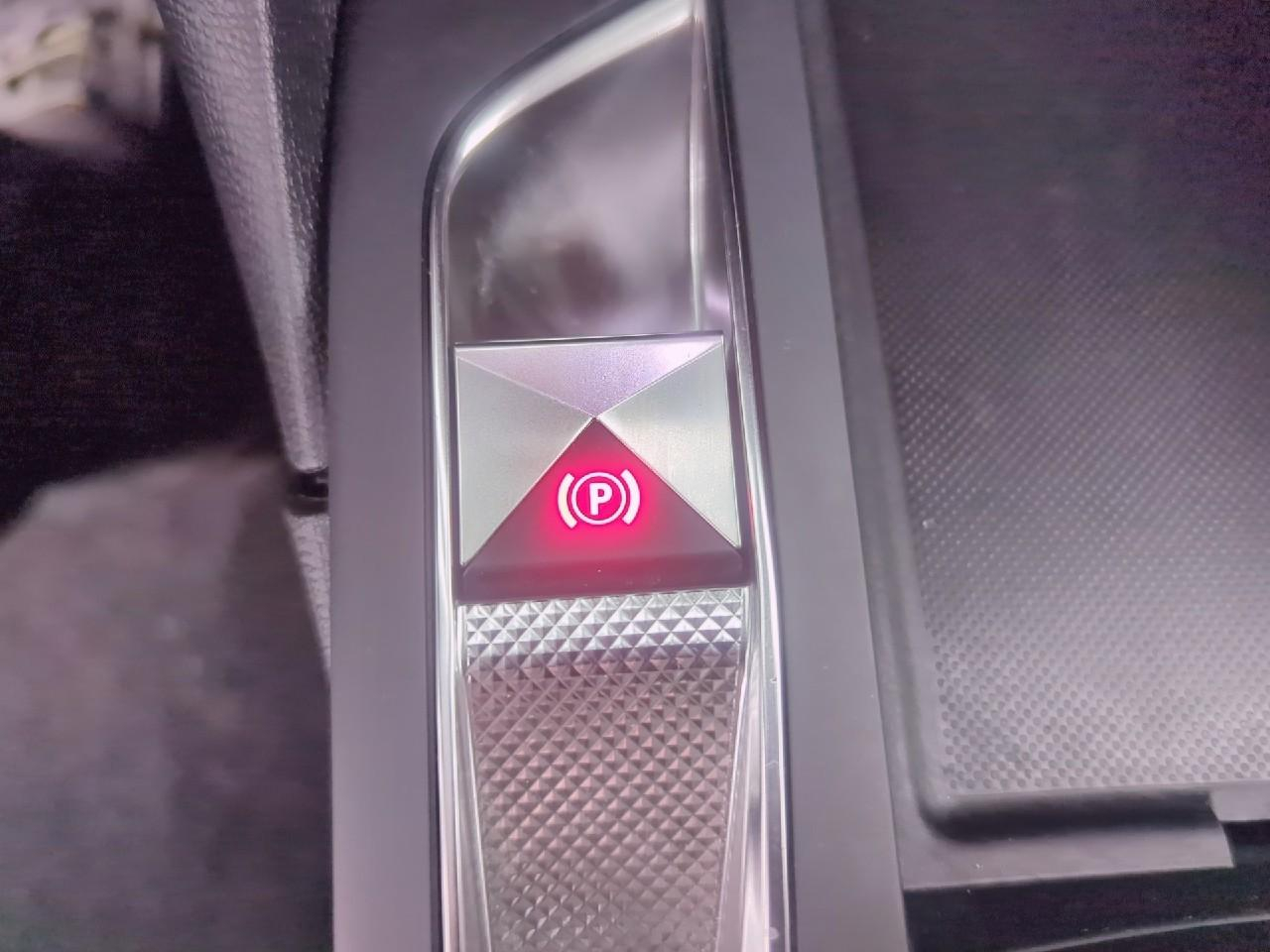 Ds Ds 3 puretech 130 eat8 rivoli — photo 18