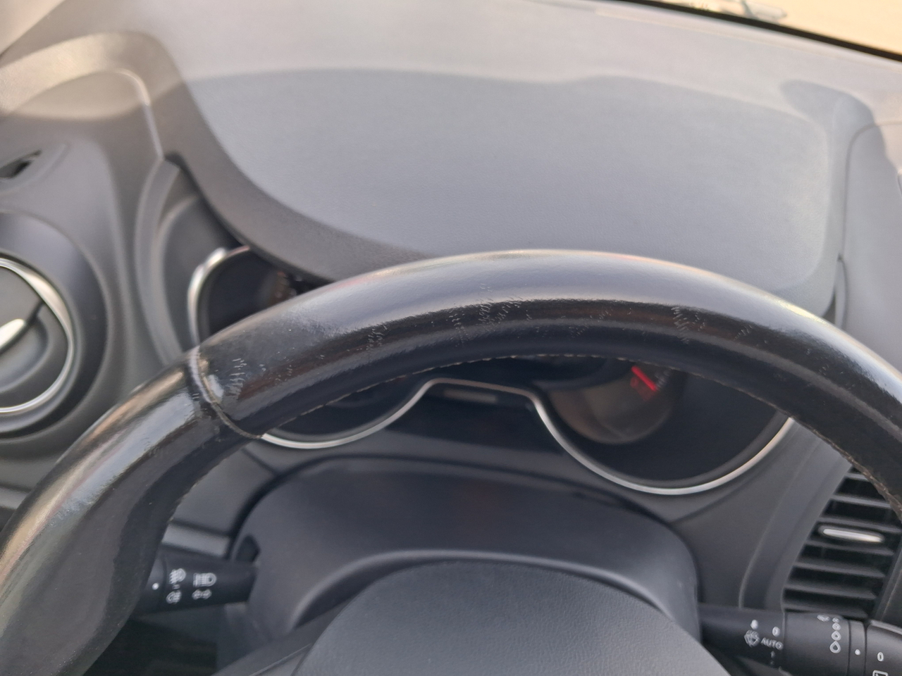 Renault Captur TCe 120 Energy — photo 47
