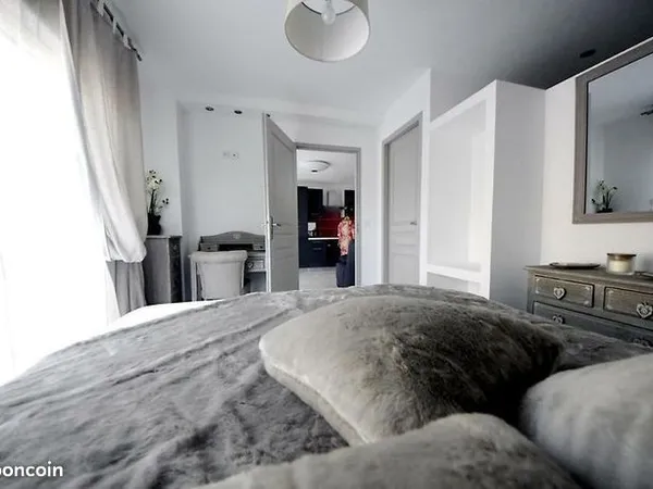 Location Appartement 35m carré, en garrigue à 5km du centre ville