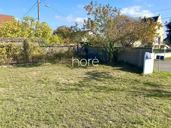TERRAIN 370M2 VIABILISE