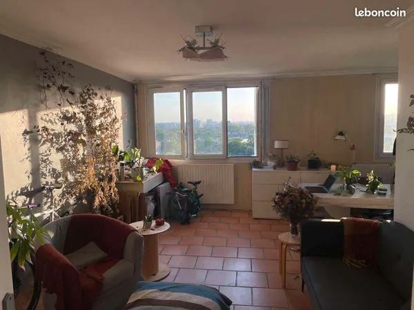 🏡 Chambre à louer dans colocation - Saint-Denis (Métro Basilique, Ligne 13)
