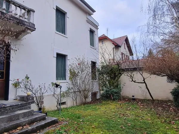 Appartement au RDC d'une maison de 4 pièces