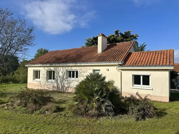 Maison de plain-pied 5 pièces 97 m²