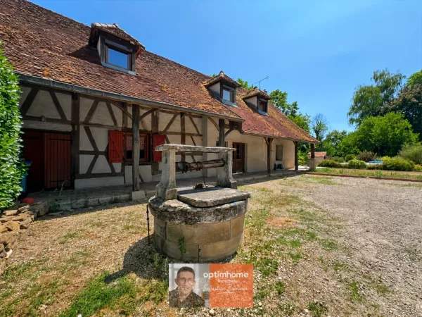 NANCE - Propriété de caractère de 240 m² avec dépendances, piscine et 3 720 m² de terrain