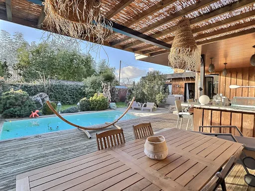 Maison 8 pièces 189 m²