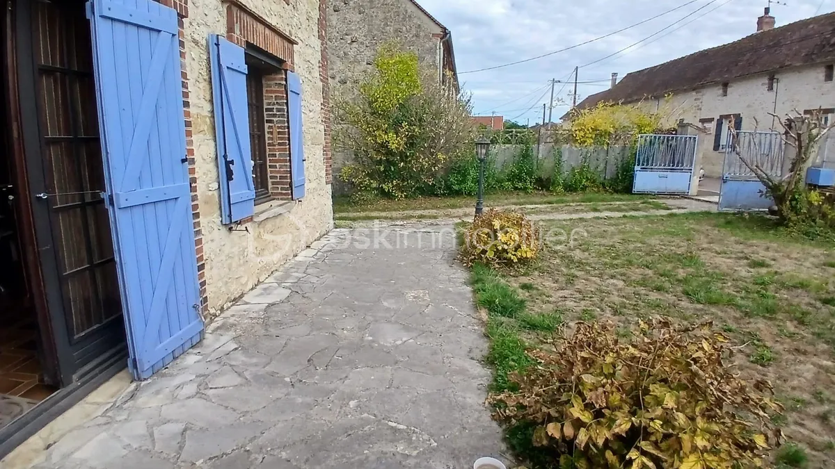 Photo 3