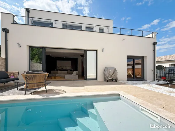 Villa 5 pièces 105 m²