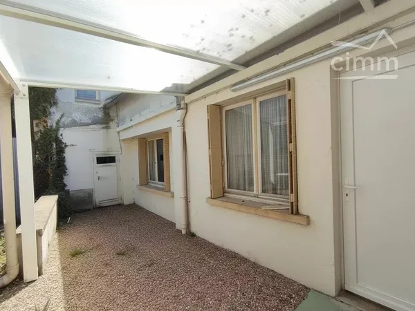 ✨ Maison de caractère au cœur de Pezou