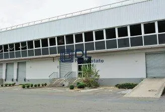 Entrepôt 1352 m²