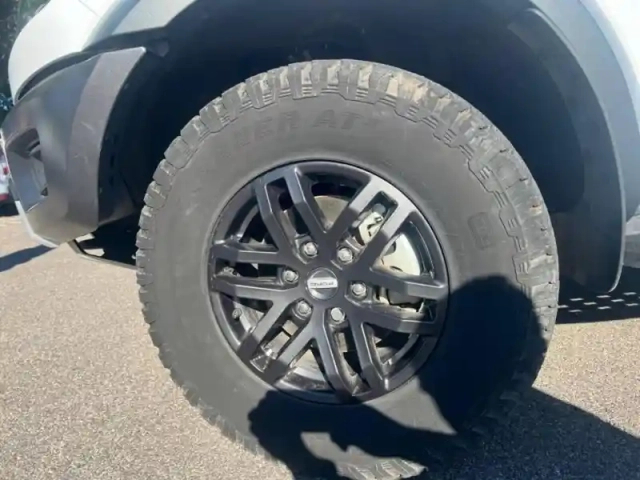 Ford Ranger 2.0 tdci 213ch double cabine raptor bva10 tva recuperable 35667 ? ht — photo 9
