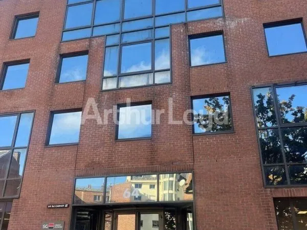 Bureaux 1241 m²