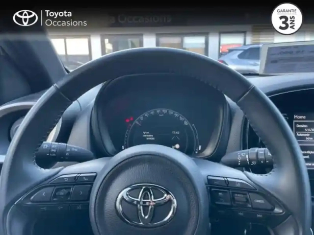 Toyota Aygo x 1.0 vvt-i 72ch design — photo 5