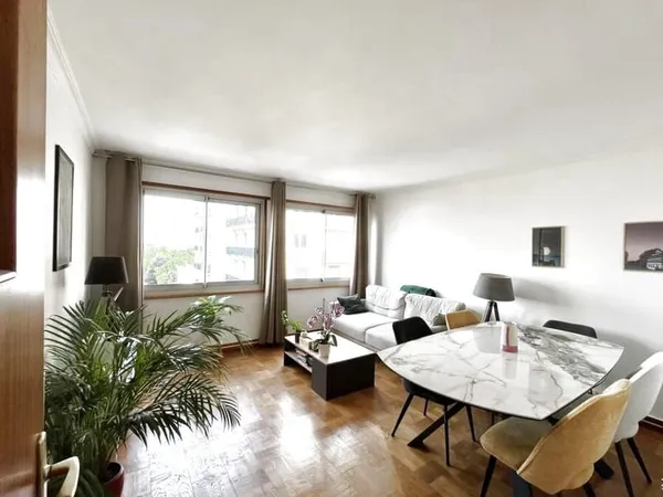 Appartement 3 pièces 72m2 en plein centre du raincy
