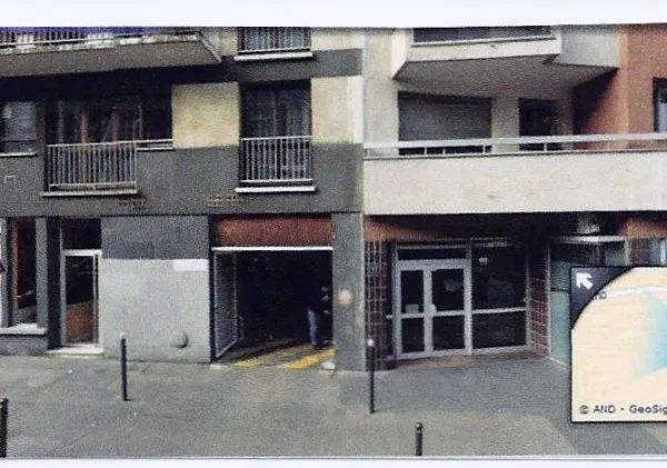 Parking sécurisé 4x4 17bd Picpus