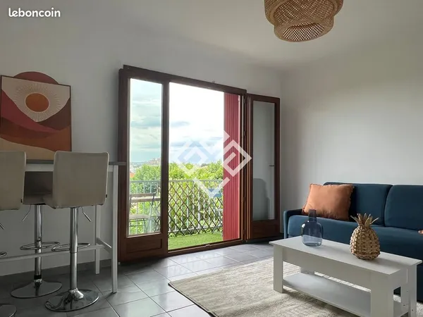 Studio 1 pièce 24 m²