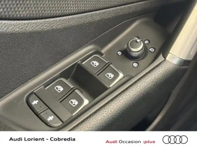 Audi Q2 35 tdi 150ch s line s tronic 7 — photo 9