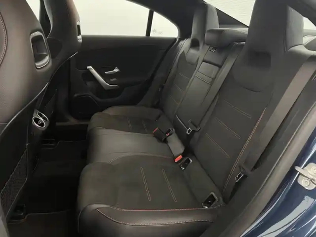 Mercedes Cla coupé 200 d 8g-dct — photo 48