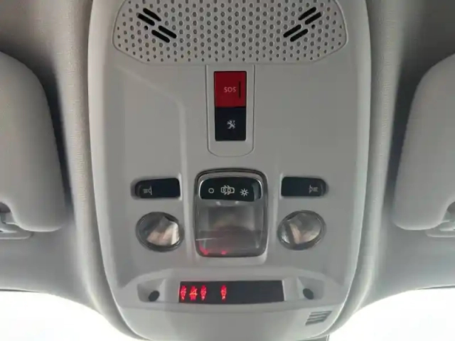 Peugeot 2008 puretech 130 s&amp;s eat8 — photo 77