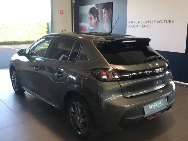 Peugeot 208 puretech 75 s&amp;s bvm5 — photo 6