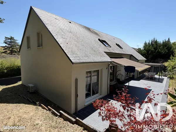 Maison familiale 6 pièces 186 m²