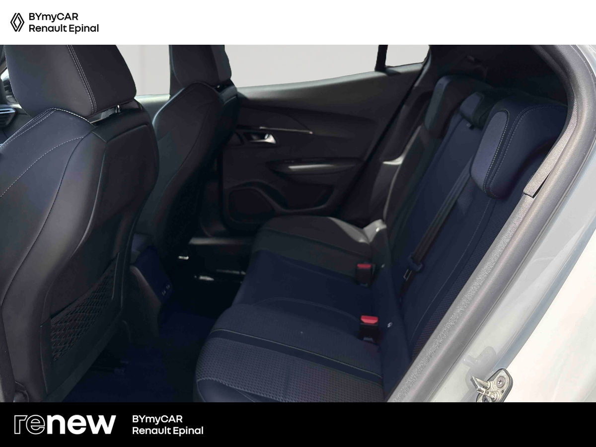 Peugeot 2008 PureTech 130 S&amp;S — photo 12