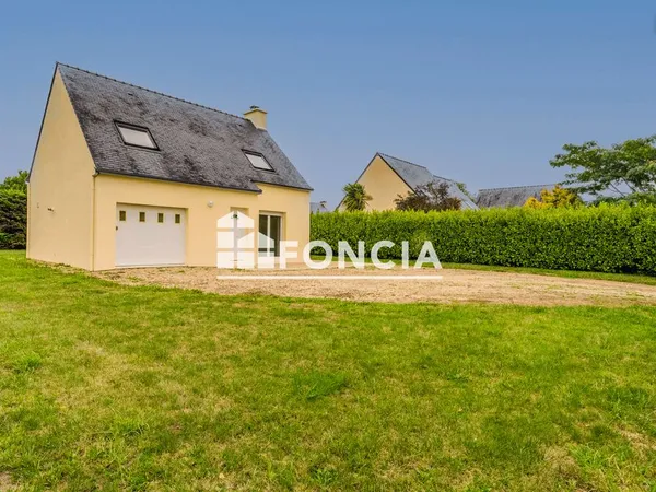 PLOUDANIEL - Maison familiale de 2005 à 500 mètres du bourg
