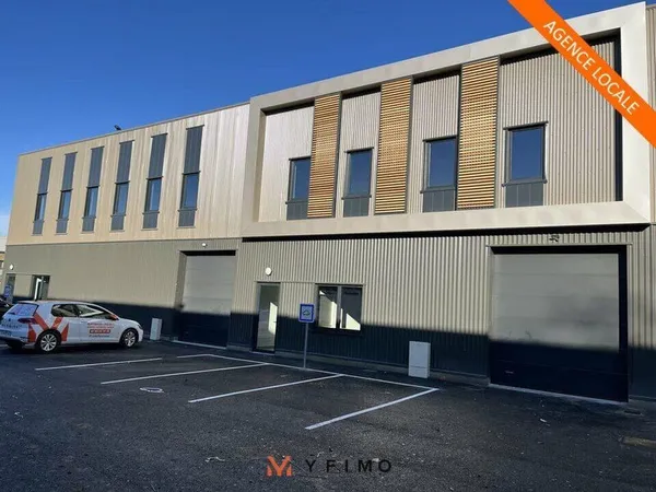 Bureau 353 m²
