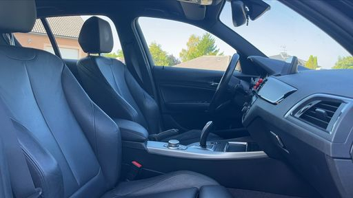BMW Serie 1 118d 150 BVA - M Sport Ultimate – 2019 – 119151 km – Diesel – Boîte Automatique — photo 12