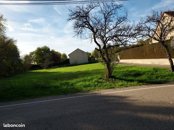 Vends terrain constructible