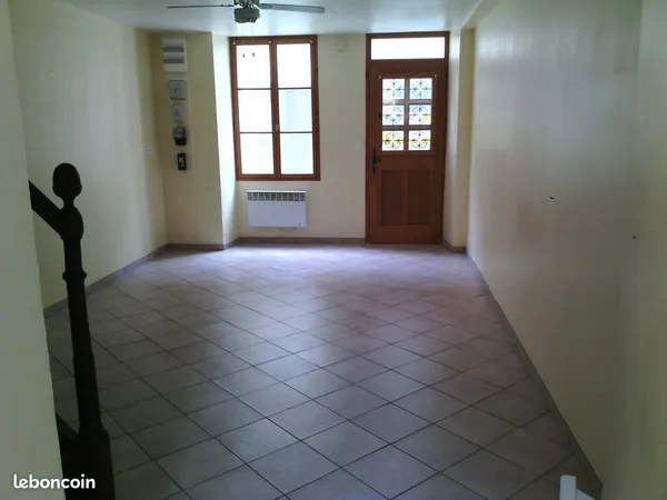 Location maison de bourg à Beaumont Sur Sarthe