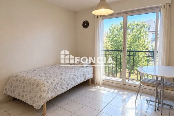 Studio 1 pièce 19 m²