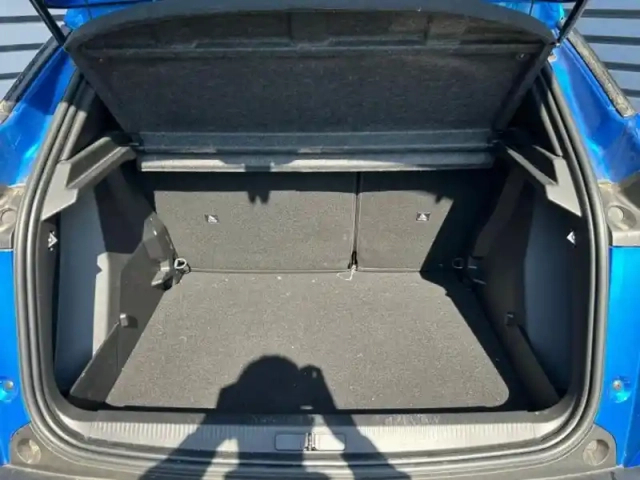 Peugeot 2008 1.2 puretech 100ch s&amp;s style — photo 6