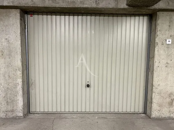 Garage double Attignat