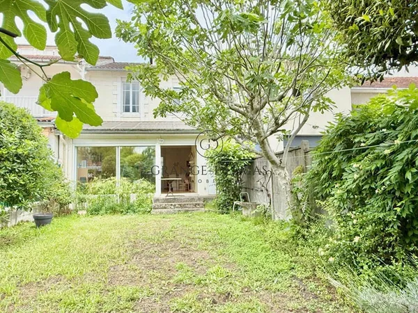 Maison 5 pièces 120 m²