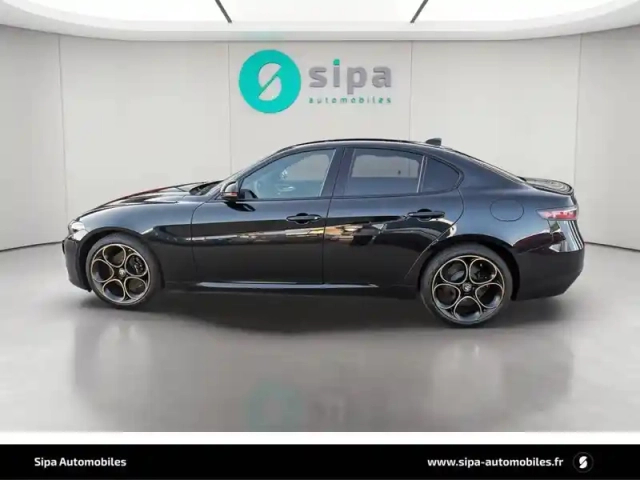 Alfa Romeo Giulia 2.2 210 ch at8 q4 — photo 37