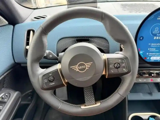 Mini Countryman e 204ch favoured — photo 10