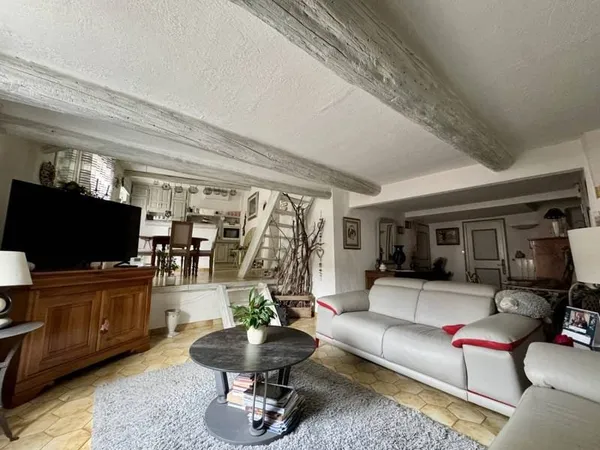 Immeuble 200 m²
