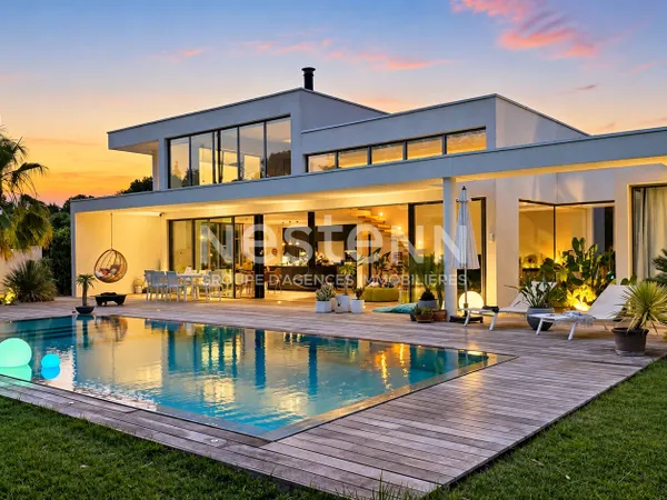Maison 6 pièces 200 m²
