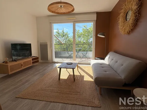 À LOUER - T2 MEUBLÉ RÉNOVÉ À AURAY