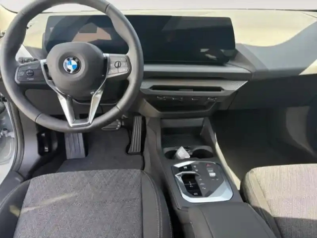 Bmw Serie 1 série 1 116a 122ch m sport design dkg7 — photo 10