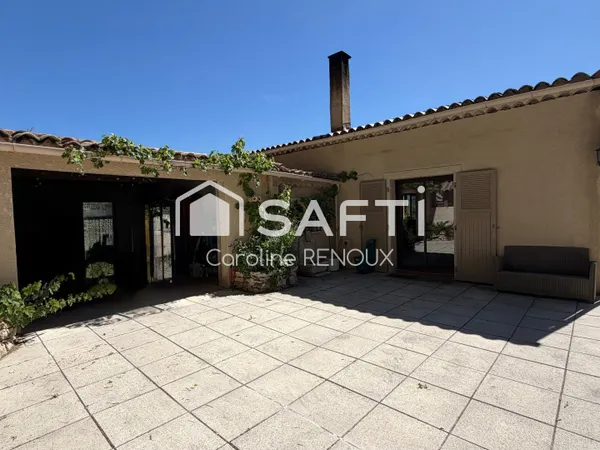 Maison plain-pied 115 m² avec piscine, garage, cave et abri voiture